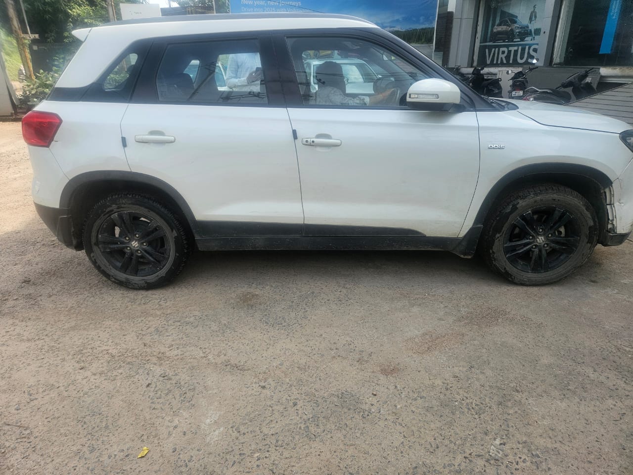 Maruti Suzuki Vitara Brezza(2016-2020) Zdi